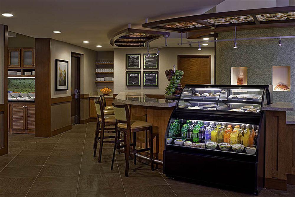Hyatt Place Bethlehem-Downtown Restoran gambar